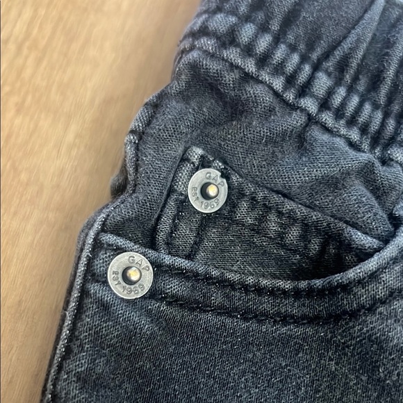 GAP Kids Black Straight Cut Stretch Jeans - Picture 3 of 6